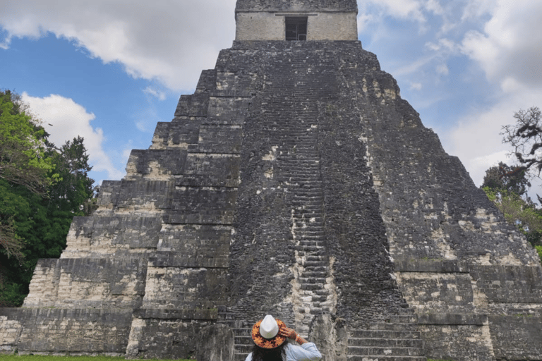 8 daagse pakket Antigua, Lago Atitlán, Tikal en Semuc Champey