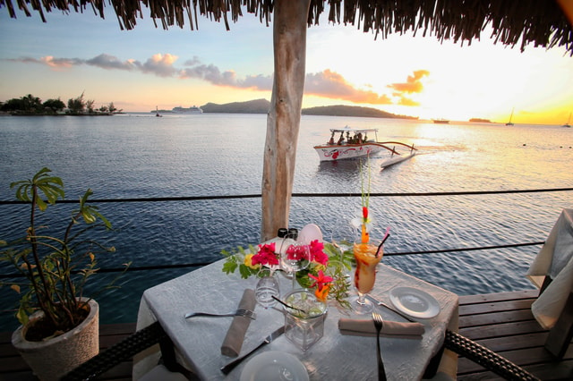 Visit Bora Bora Combo Sunset Cruise & Romantic Dinner at St James in Bora Bora