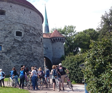 Best of Tallinn 2-Hour Bike Tour