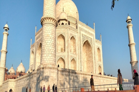 3 jours 2 nuits Triangle d'Or Delhi Agra JaipurCircuit avec hôtels 3 étoiles, transport, guide touristique