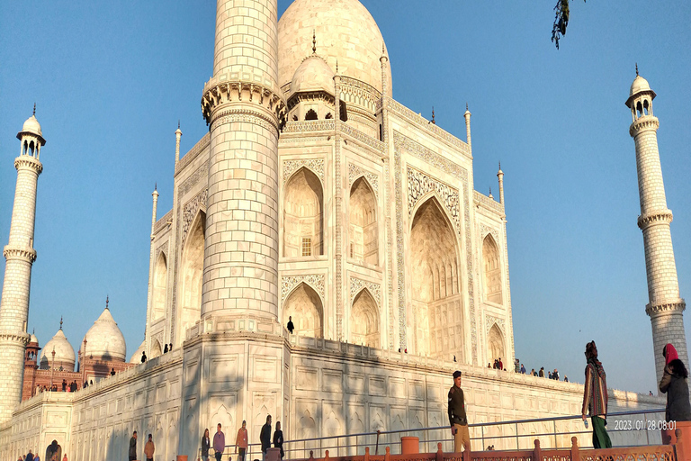 3 jours 2 nuits Triangle d'Or Delhi Agra JaipurCircuit avec hôtels 3 étoiles, transport, guide touristique