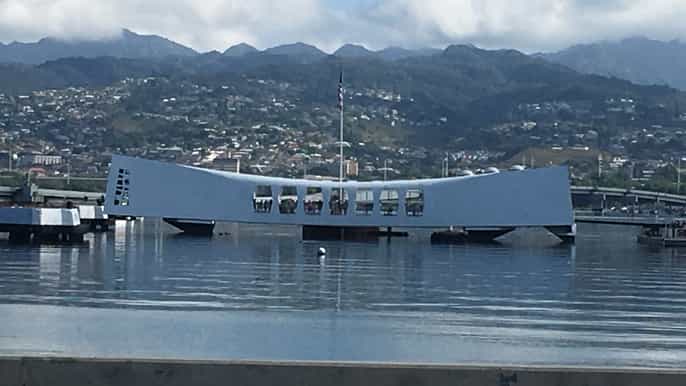 oahu fullday complete pearl harbor experience from waikiki
