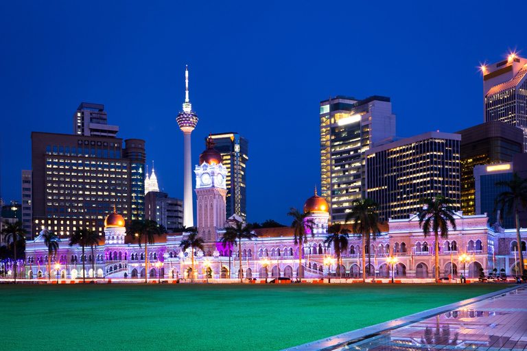 Kuala Lumpur de nuit et circuit gastronomique malaisien