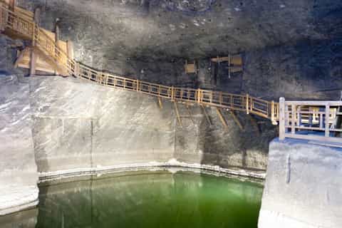 From Wroclaw: Krakow & Wieliczka Salt Mine Tour
