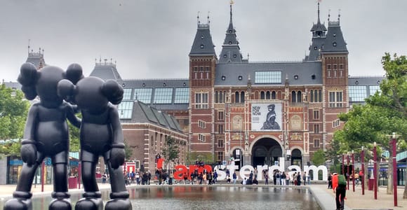 Amsterdam Private Welcome Tour mit einem ortskundigen Guide