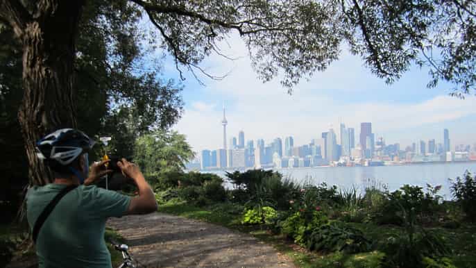 toronto islands morning or twilight 3.5hour bike tour