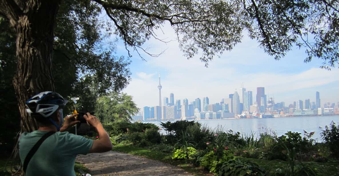Toronto Islands: Morning or Twilight 3.5-Hour Bike Tour