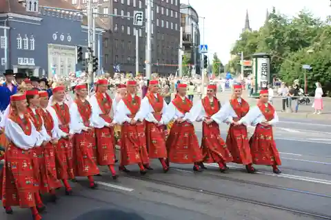 Tallinn: Highlights Shore Excursion with Return Transfer