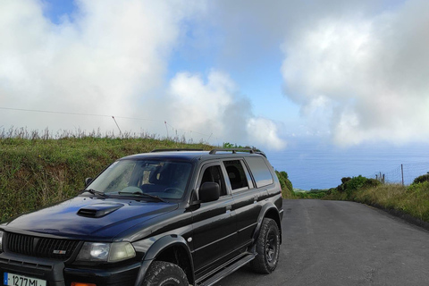 Hidden Routes of Sete Cidades: Lagoons and Unique Landscapes 4x4 Hidden Routes of the Seven Cities: Lagoons and Unique Landscapes 4x4