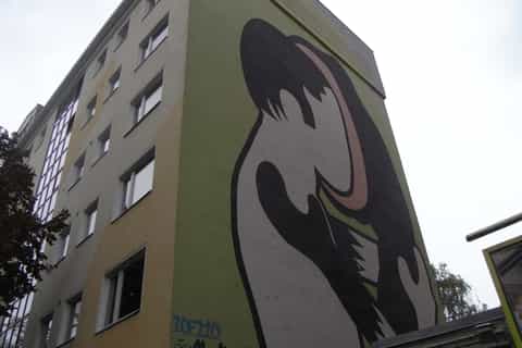 Berlin: Private Alternative City Tour with Murals and Squats