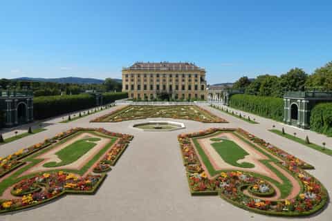 Vienna Welcome Tour: Private Tour with a Local Guide