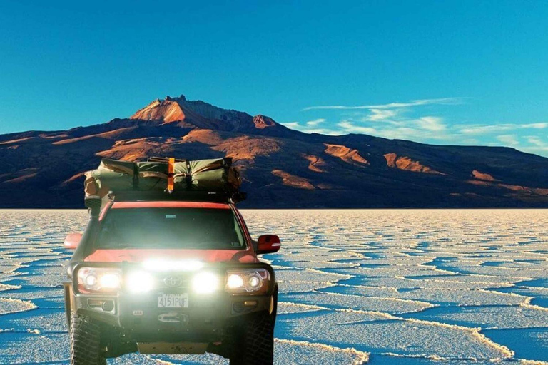 From San Pedro de Atacama: 4-Day Uyuni Salt Flats Tour