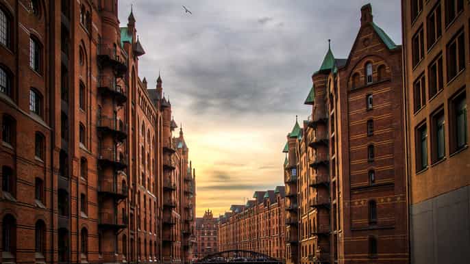 hamburg private tour with a local guide