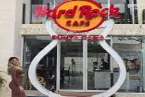 Punta Cana: Shopping Tour with Tastings and Pickup