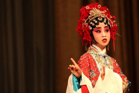 Pékin : Visite nocturne du spectacle d'opéra de Pékin avec transfert