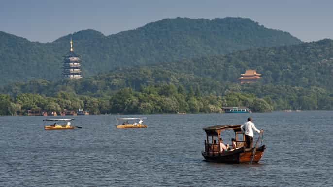 from shanghai fullday private hangzhou tour