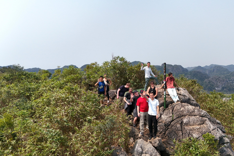 Half Day Hiking to Cat Ba National Park with a Guide
