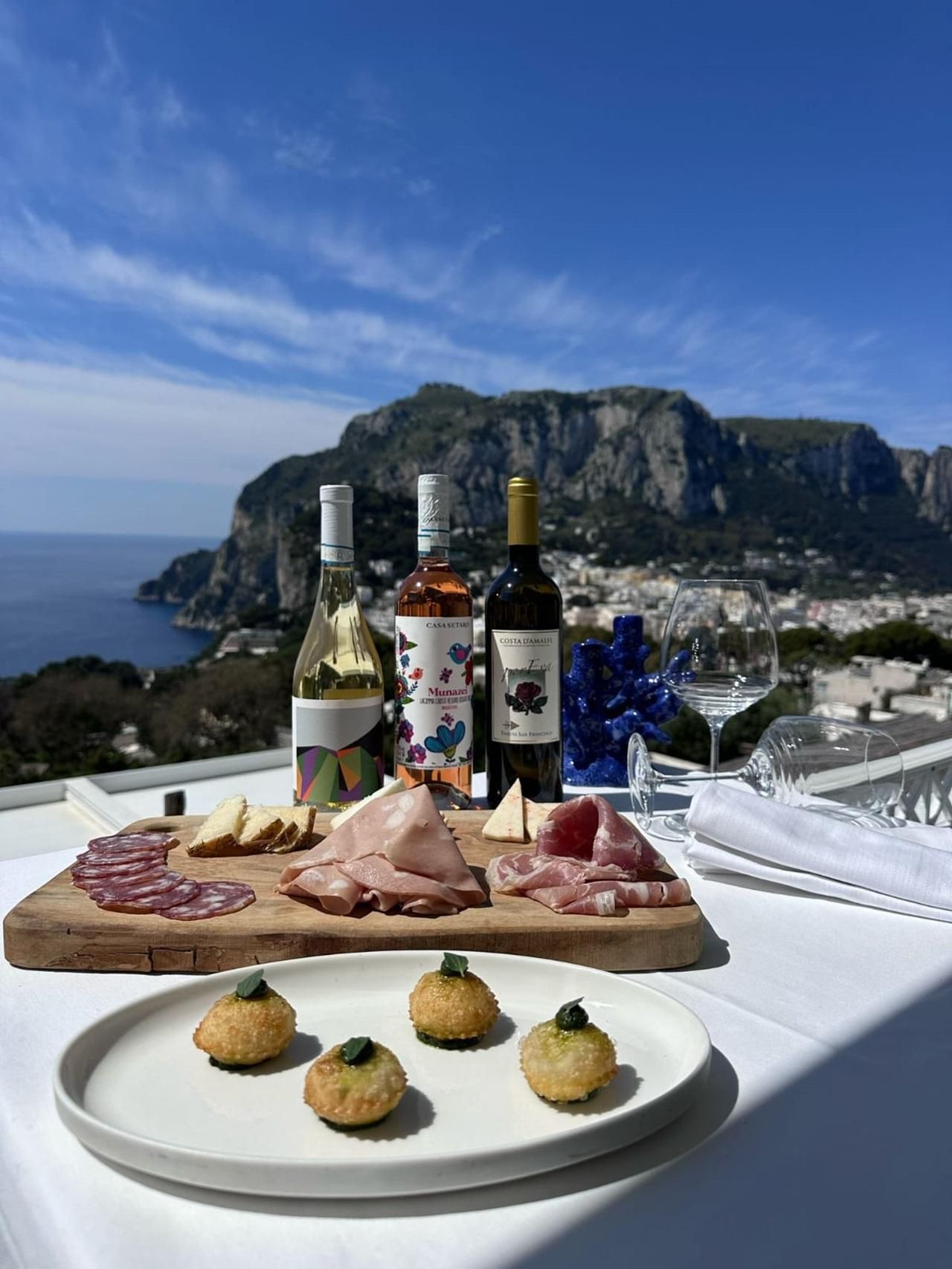 Capri: Premium-Weinverkostung mit Blick auf die Faraglioni