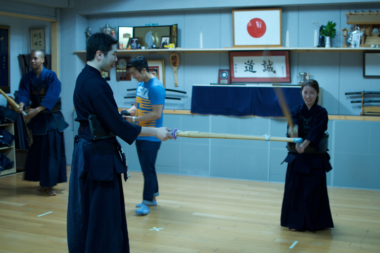 Tokyo: Expérience de pratique de samouraï KendoPratiquez le Kendo, une expérience authentique de samouraï à Tokyo