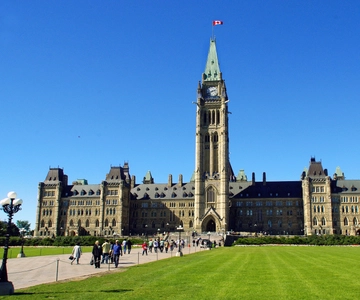Ottawa Private Tour with a Local