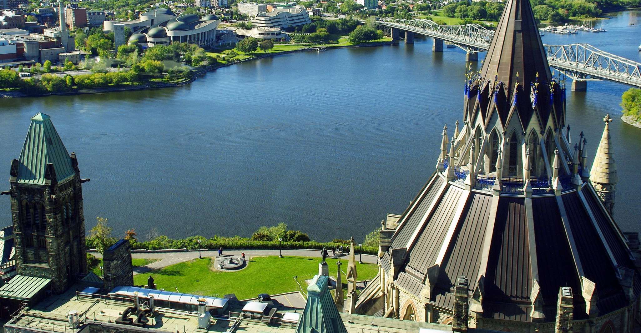 Tour privado en Ottawa con un local - Hizvo