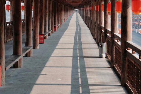 桂林至三江：东村、当地午餐和茶山其他语言的导游