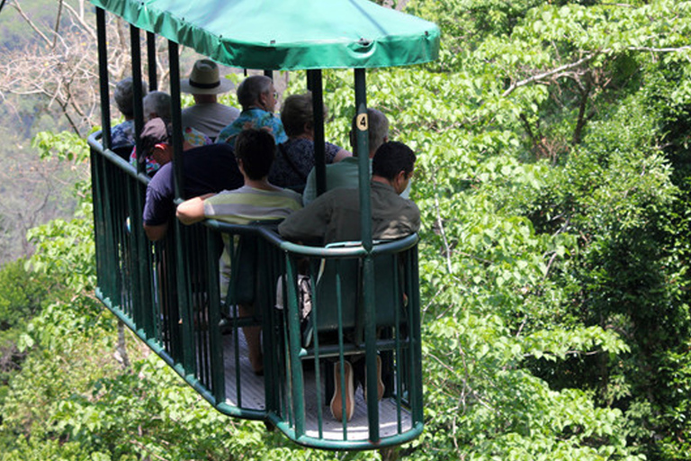 Jaco Beach: Pacific Luchttram bij Rainforest AdventuresJaco Beach: Pacific Aerial Tram bij Rainforest Adventures