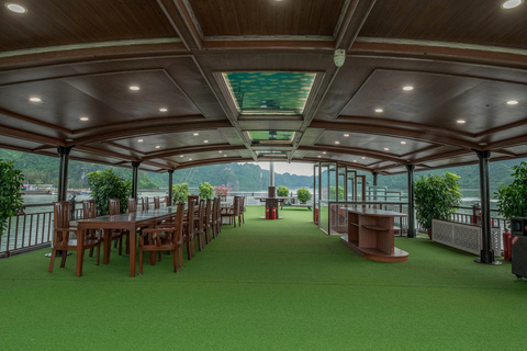 Hanoi: 2-daagse boetiekcruise door Halong Bay met kajakken