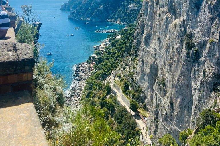 From Naples: Boat trip to Capri with city visit and stops for swimming From Naples: Capri Boat Tour with City Visit and Stops for Swimming