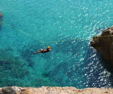 Cagliari: Half-Day Coasteering Experience