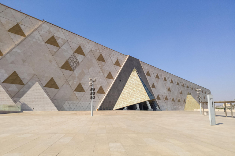 Kair: prywatna wycieczka do Wielkiego Muzeum Egipskiego i piramid w Gizie