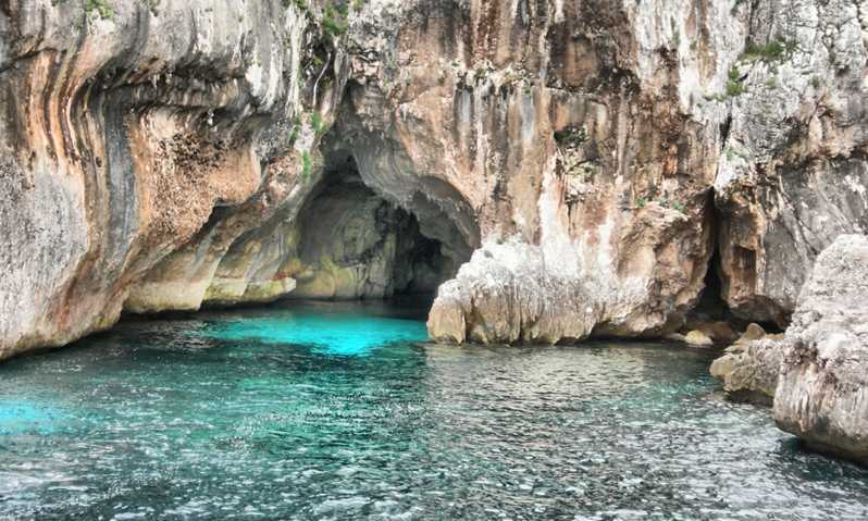 Grotta di Nettuno: tour privato di 1 giorno da Cagliari