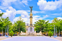 Full day | San Salvador City Tour and Rainbow Slide - Housity