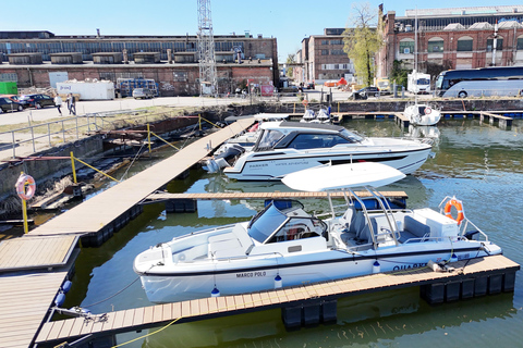 Gdansk: 1-Hour Private Electric Boat Cruise with Skipper
