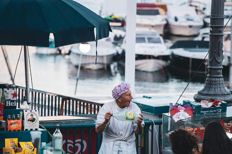 Taste Naples in ten tastings. Savour Naples in ten tastings