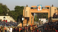 Amritsar full day tour of Golden Temple and Wagah Border - Hizvo