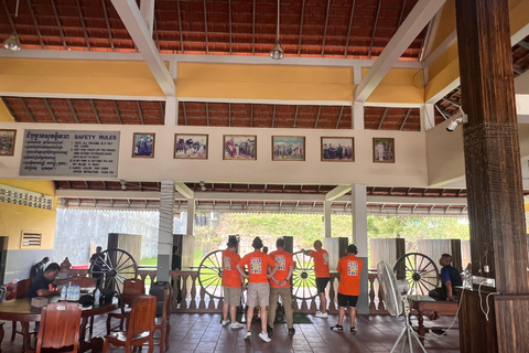 Phnom Penh Tour particular com guia local em inglês