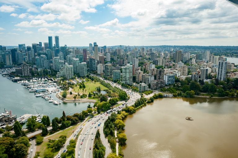 Vancouver: Extended Panorama Flight by Seaplane Shared Flight