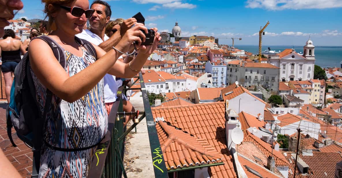 Lisbon Essential Tour: History, Stories & Lifestyle