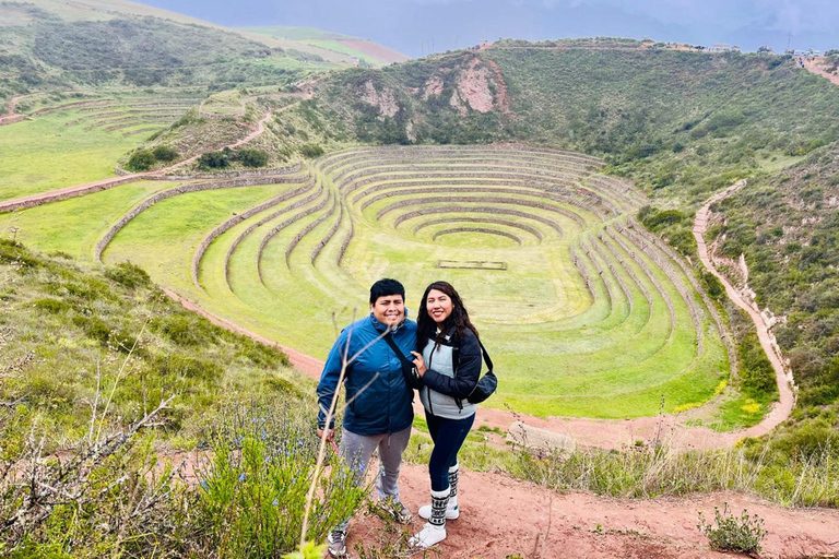VIP Guided Tour to the Sacred Valley + Moray/Maras with Premium Service VIP Sacred Valley Tour + Moray/Maras with a stop at the Textile Center + Jewelry