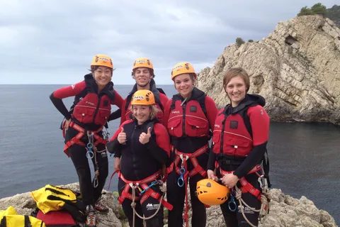 Majorque : Aventure de saut de falaise pour les croisiéristes