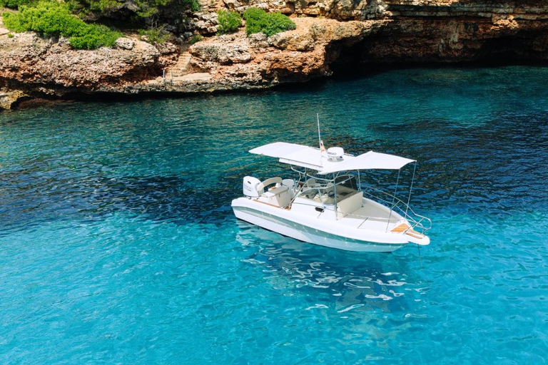 Boat trip through the coves of southeast Mallorca Boat Trip through the coves of southeastern Mallorca