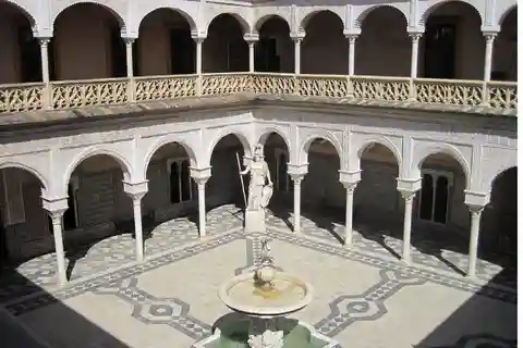 Sevilla: Tur til Casa de Pilatos og Condesa de Lebrija-paladset