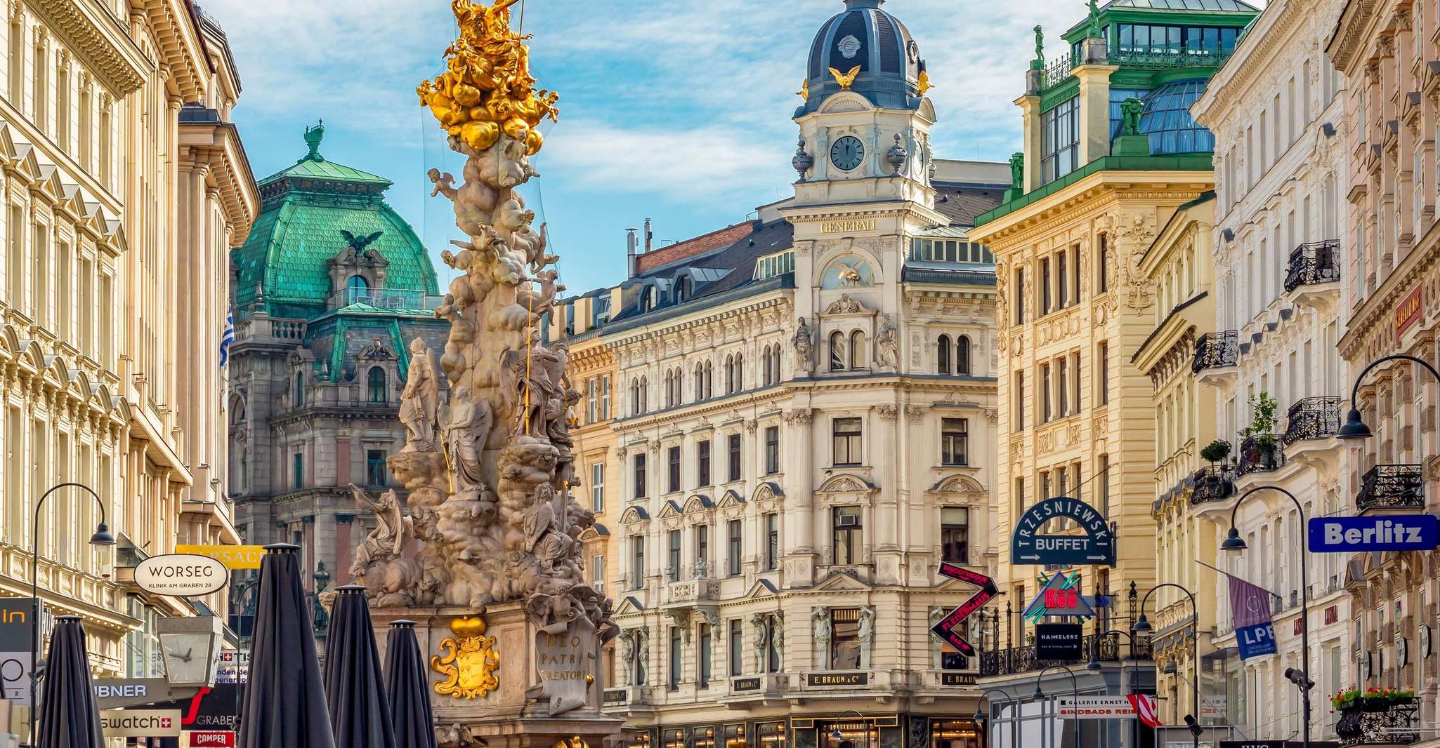 Vienna: Small Group Guided Walking Tour of City Highlights