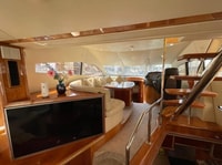 Private 56ft Yatch Marina con pick up & drop da Dubai - Housity