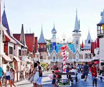Buenos Aires: Ausflug mit dem Kleinbus zum argentinischen Disneyland