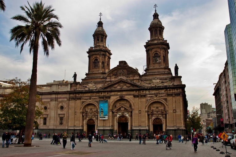Santiago: Private City Tour with Optional Lunch and Winery Private Half-Day Tour with San Cristobal Hill