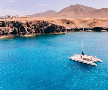 Playa Blanca: Mini Cruise to Papagayo with Swimming Stop