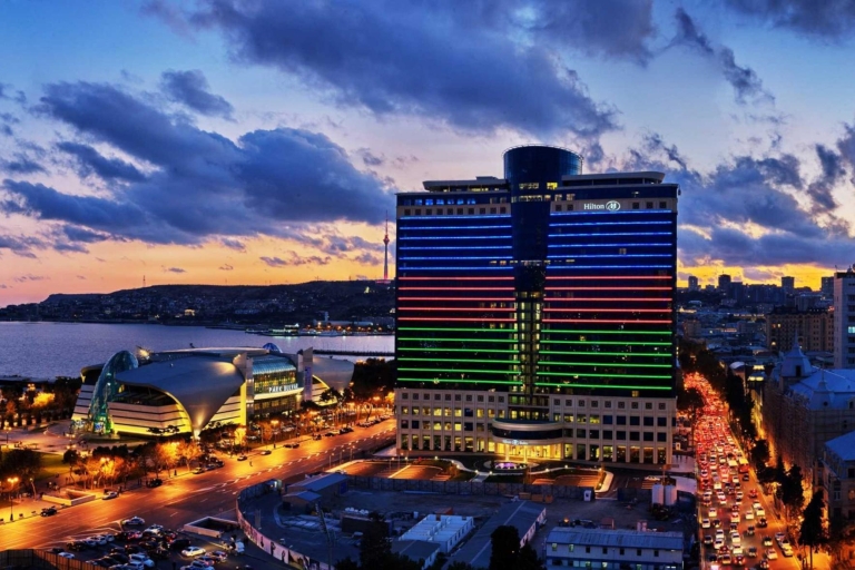 Baku: 3-godzinny prywatny Night Tour (Yanardag & More)