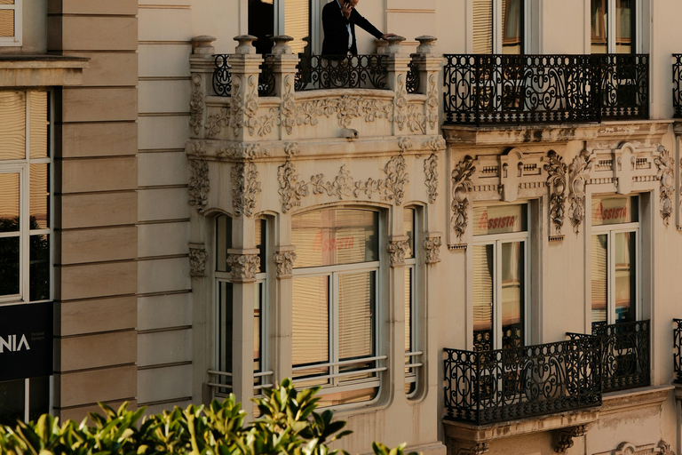 Valencia: Private Lifestyle & Relocation Tour with Transport